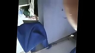Video aksi ghairah lebai misai dalam kereta